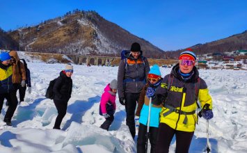 Тур " Байкальское приключение" - 3 дня на бескрайних ледяных просторах Байкала!